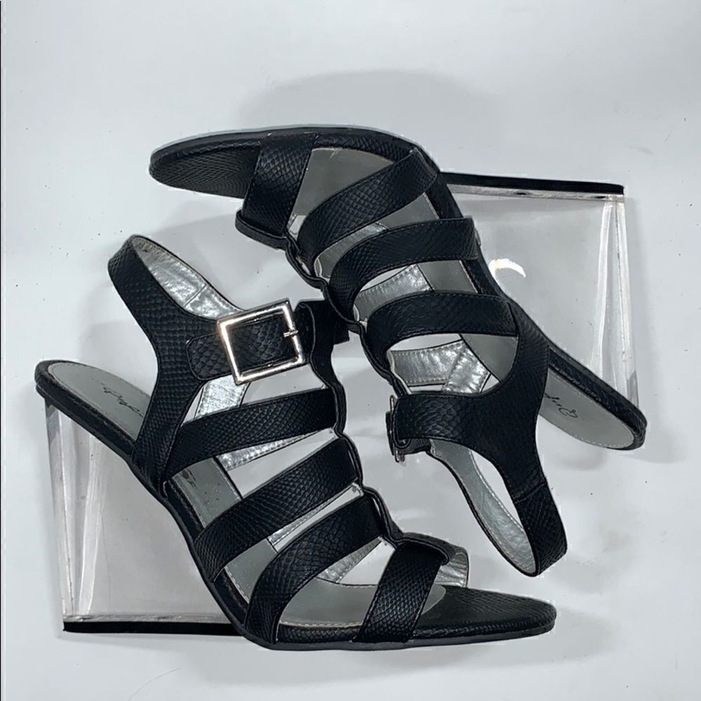 Qupid black strappy shoes with clear heel